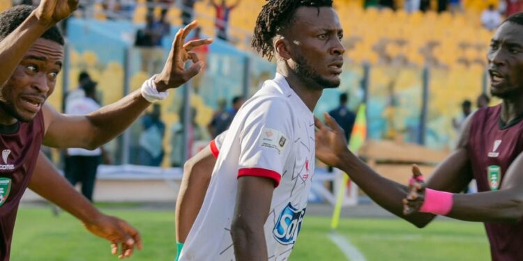 Hearts of Oak make official approach for Eleven Wonders right-back Farouk Ameyaw