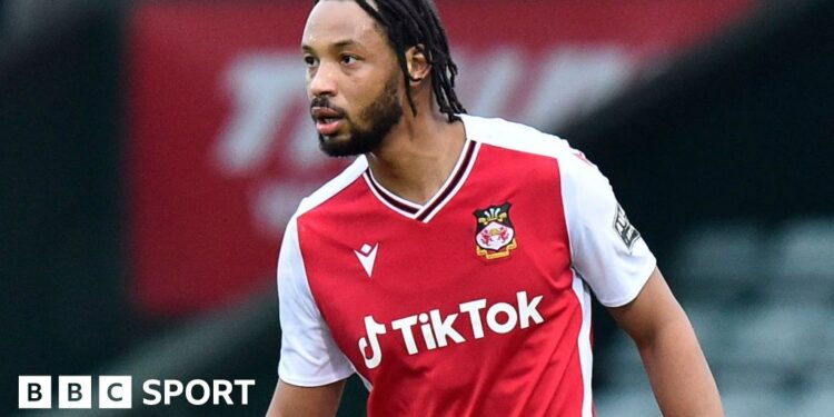 Tommy Widdrington hails return of Kwame Thomas to Aldershot Town