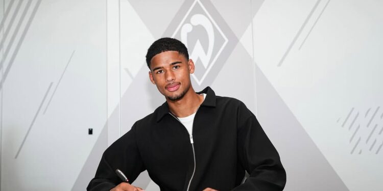 OFFICIAL: Salim Musah signs first professional contract with Werder Bremen