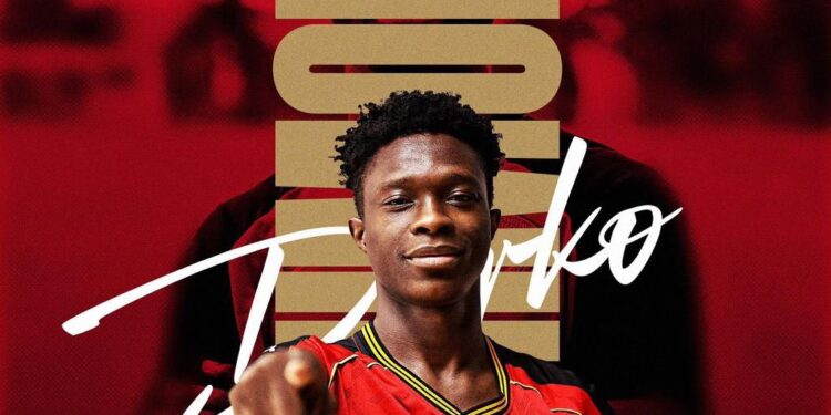 Muangthong United FC sign Ghanaian midfielder Richmond Darko