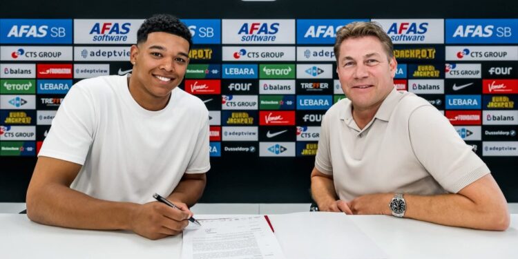 Rome-Jayden Owusu-Oduro extends AZ Alkmaar stay until 2030