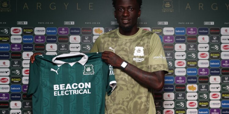 Ghanaian midfeilder Brendan Wiredu ‘delighted’ to join Plymouth Argyle