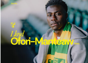 Ofori-Manteaw signs first professional contract with Norwich City
