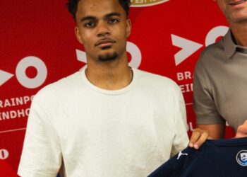Dutch-born Ghanaian defender Essien Bassey promoted to PSV U23