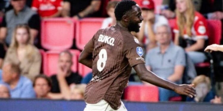 Tyrone Owusu scores as Telstar stun PSV Eindhoven