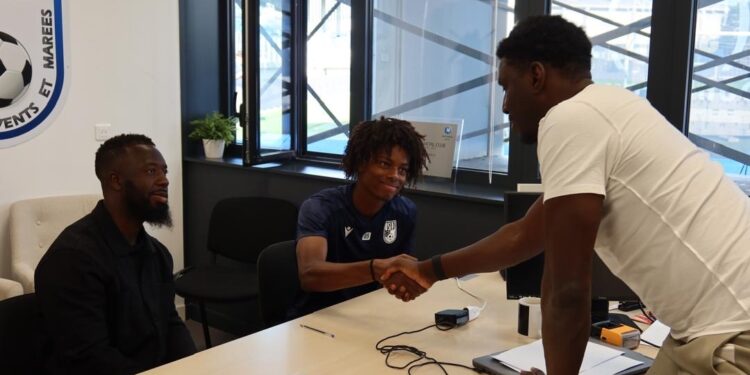 Michael Amer, son of Ibrahim Mahama, signs two-year deal with French Ligue 2 side USL Dunkerque