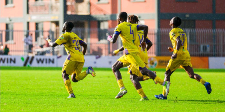 Ghana Premier League 2025/26: Medeama SC edge ahead as Aduana and Hearts of Oak close in