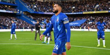 EPL: 10-man Chelsea hold Arsenal to draw in feisty London derby