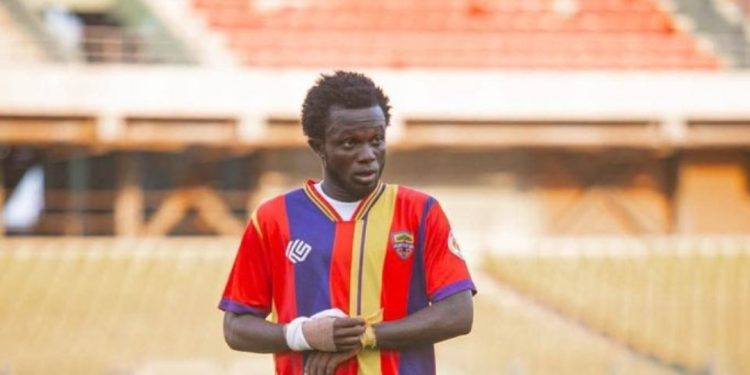 Hearts of Oak’s Mohammed Hussein apologises after confronting referee in Kotoko defeat