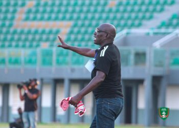 Ghanaian midfielder Enock Morrison escapes serious harm after road accident on way to training