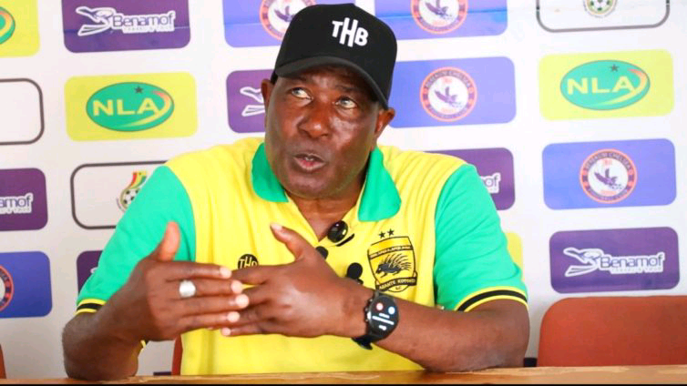 Journalists are putting unfair pressure on me – Kotoko coach Karim Zito
